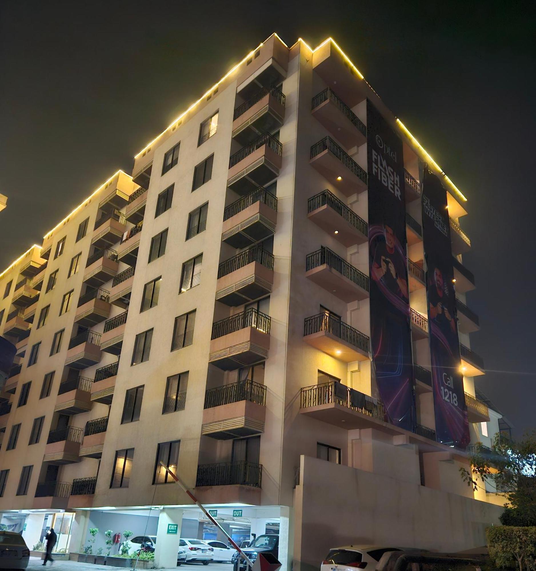 Aesthetic Scenic Luxurious Apartment - Bahria Heights Rawalpindi Exterior foto