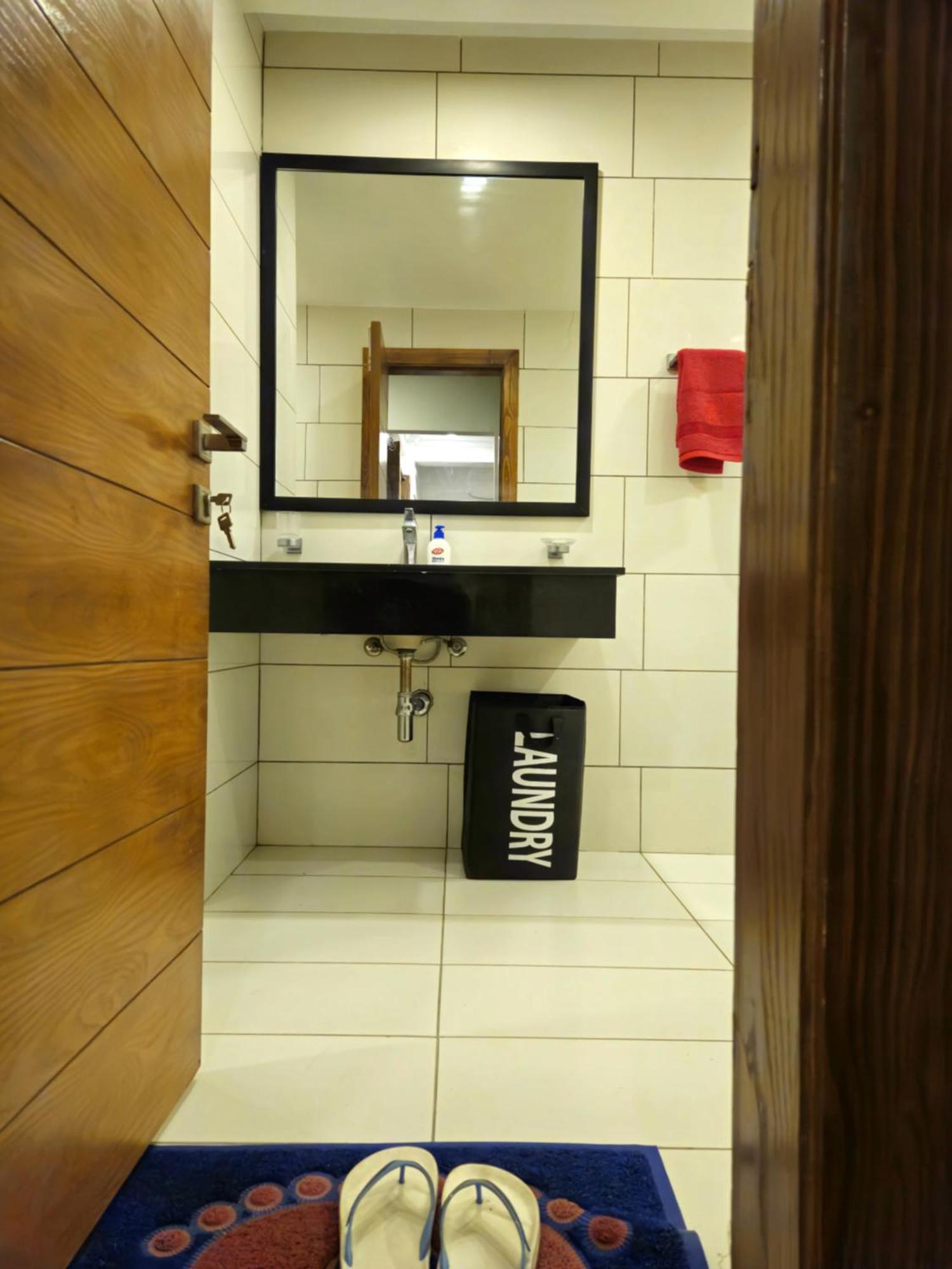 Aesthetic Scenic Luxurious Apartment - Bahria Heights Rawalpindi Exterior foto