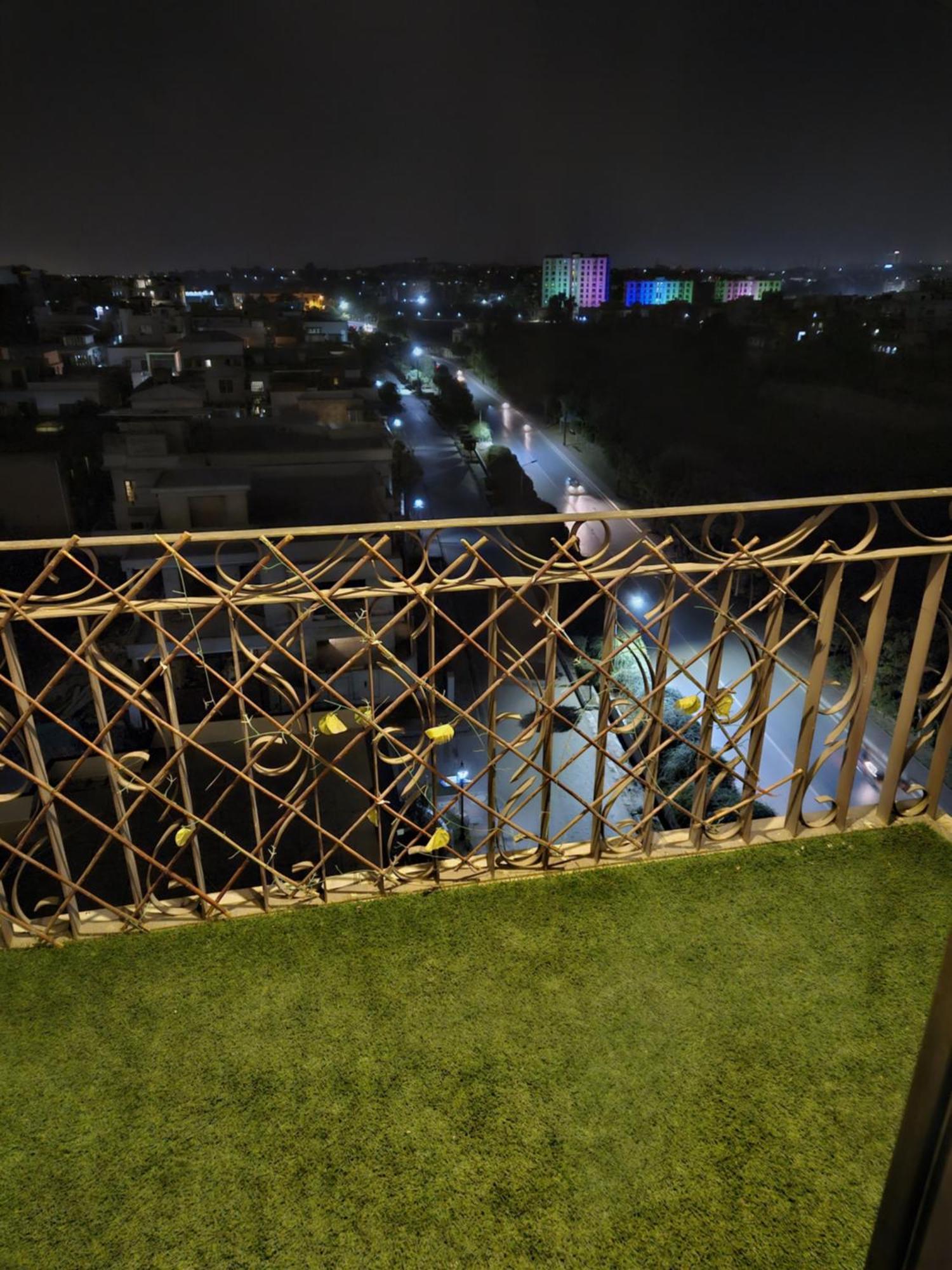 Aesthetic Scenic Luxurious Apartment - Bahria Heights Rawalpindi Exterior foto